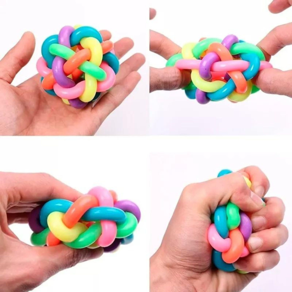 JUGUETE TEJIDO CON CASCABEL PARA MASCOTAS (PELOTA) - 6 cm