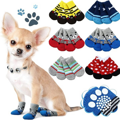 SET DE 4 MEDIAS ANTIDESLIZANTES PARA PERROS Y GATOS - HEMBRA